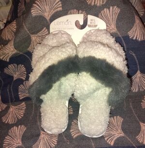 Lemon Cozy Sherpa Kids Slippers - Cream and Gray